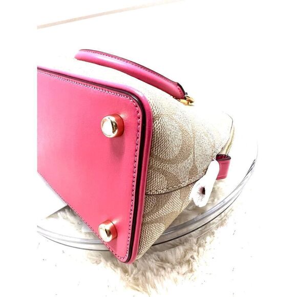 🔥🌺NEW! Coach Katy Satchel Handbag Sig Canvas Khaki/Electric Pink Msrp:$350.00 - Picture 5 of 9